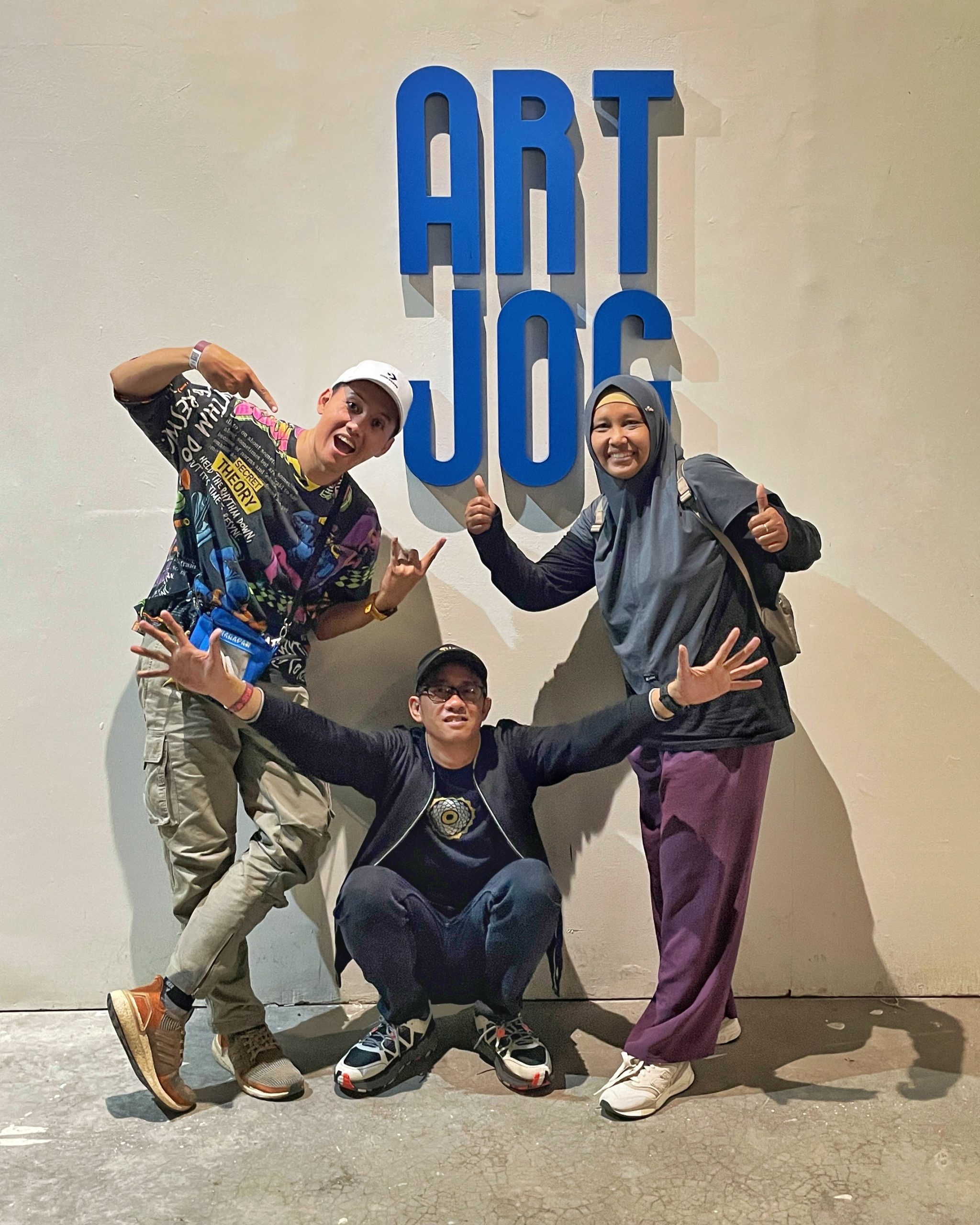 Bersama Mas Jodi dan mbak Santi di Artjog 2025