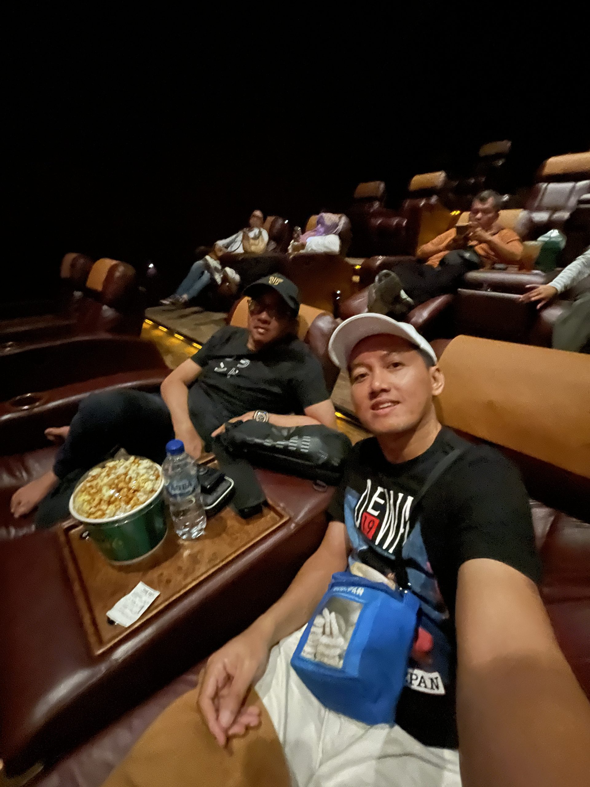 Nonton Premier XXI The Park Mall Solo