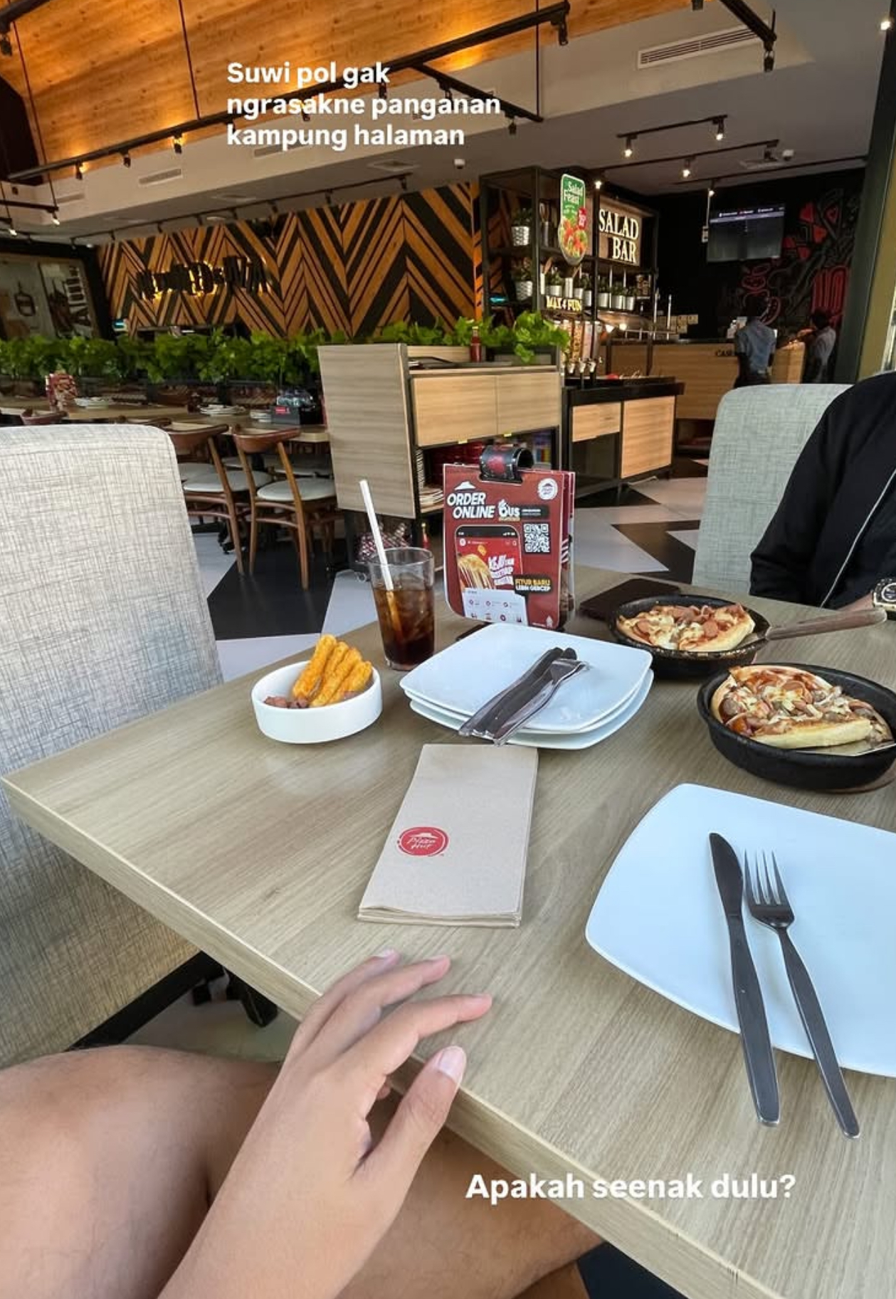 Pizza Hut The Park Mall Solo