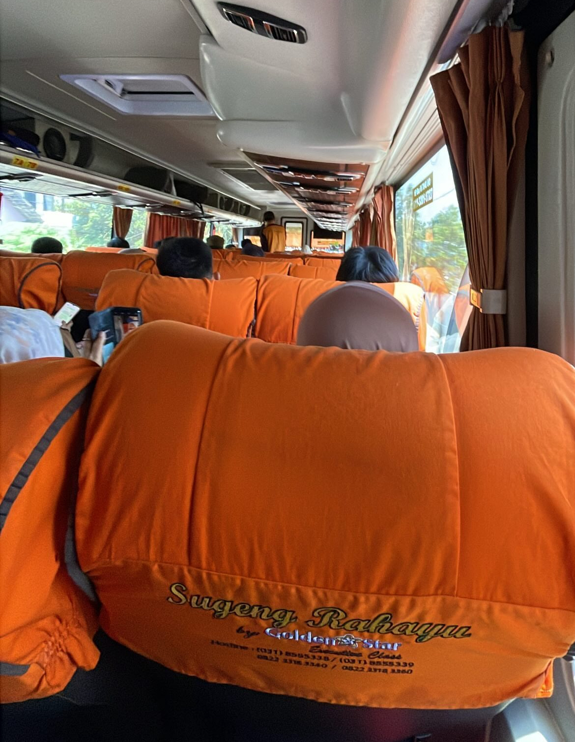 Bus patas sumber selamat