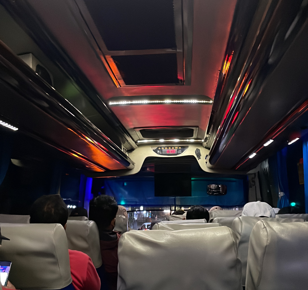 Bus Sumber